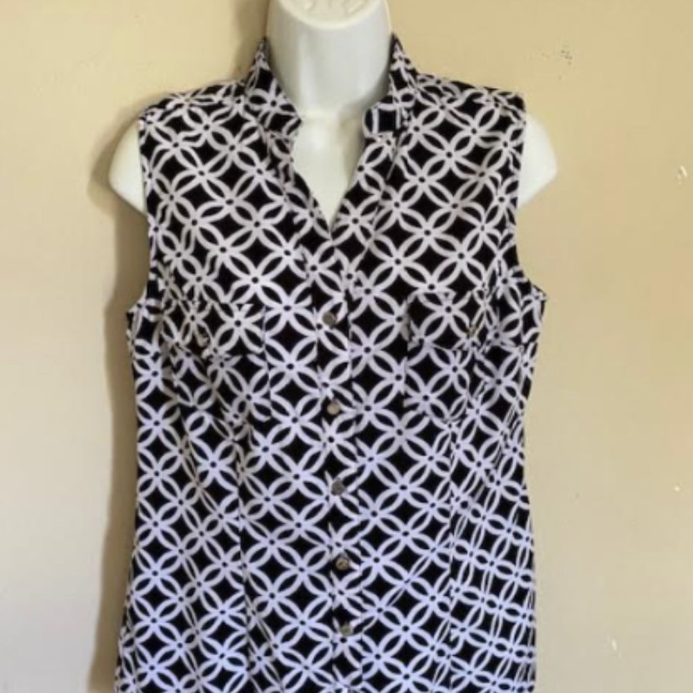 Ladies armless top button dress pants skirt blouse